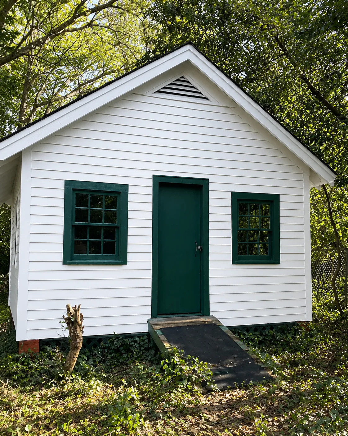 After - fresh exterior paint by LMK Home Services